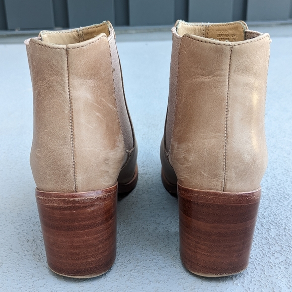 Nisolo Heeled Chelsea Bootie - Picture 4 of 5